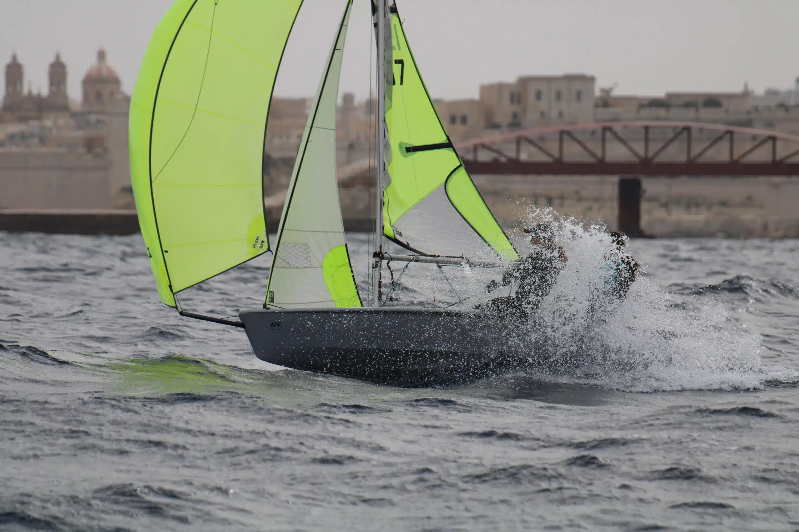 Spinnaker sailing